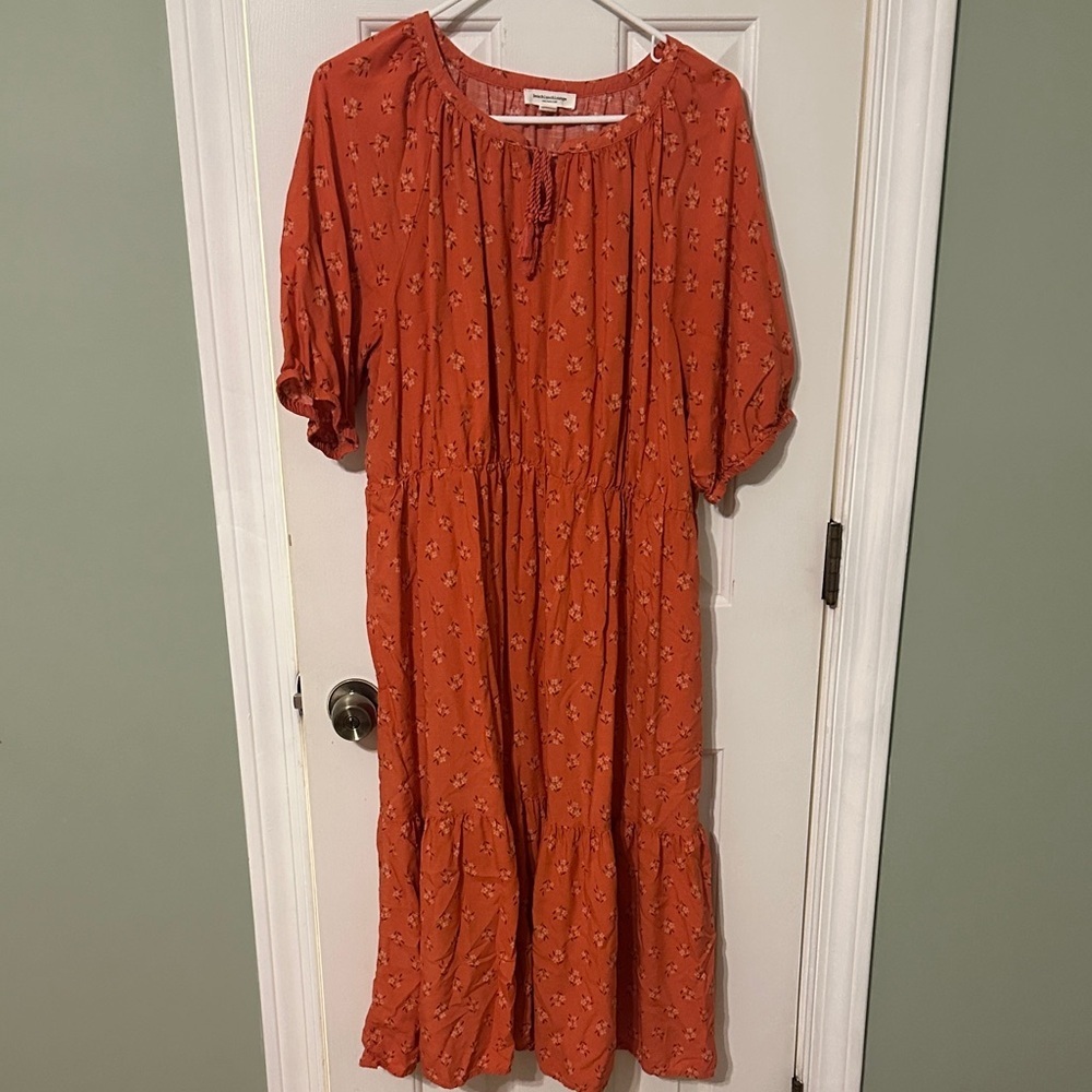 beachlunchlounge Terracotta Floral Midi Dress - Picture 2 of 4